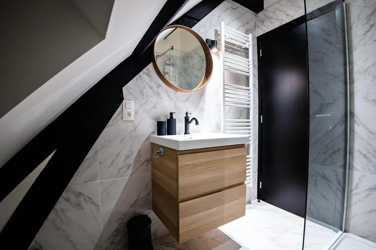 Luxury Suites Ambassador 안트베르펜